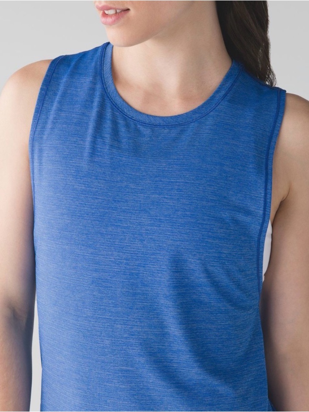 Lululemon In A Cinch Tank - Picture 4 of 9